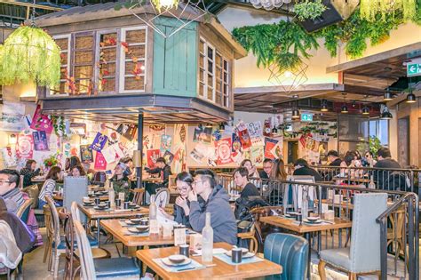 Hutaoli Music Restaurant & Bar .